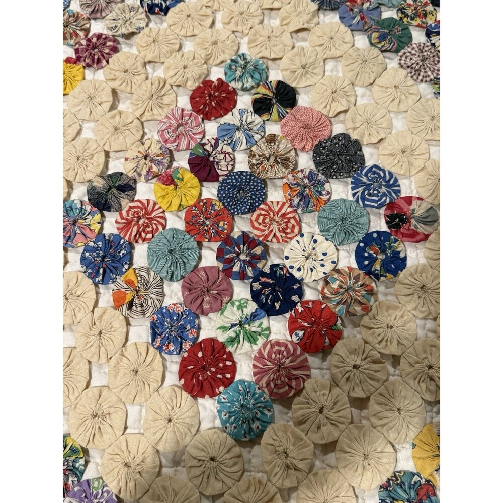 Antique Yo Yo Quilt Diamond Pattern Large Queen/small King 92” X 96” Scalloped - Picture 8 of 16